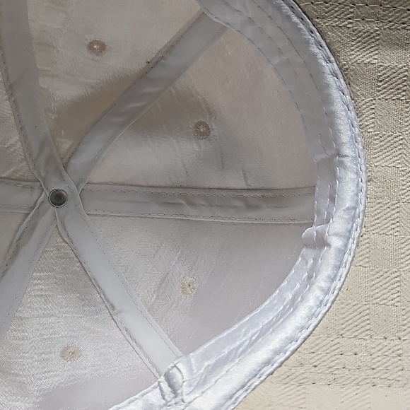 NWT JUST be Quilted Adjustable Cream Ballcap One Size - Picture 6 of 10